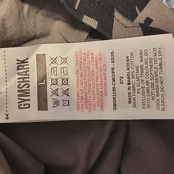 Gymshark Stringer - Picture 5 of 5